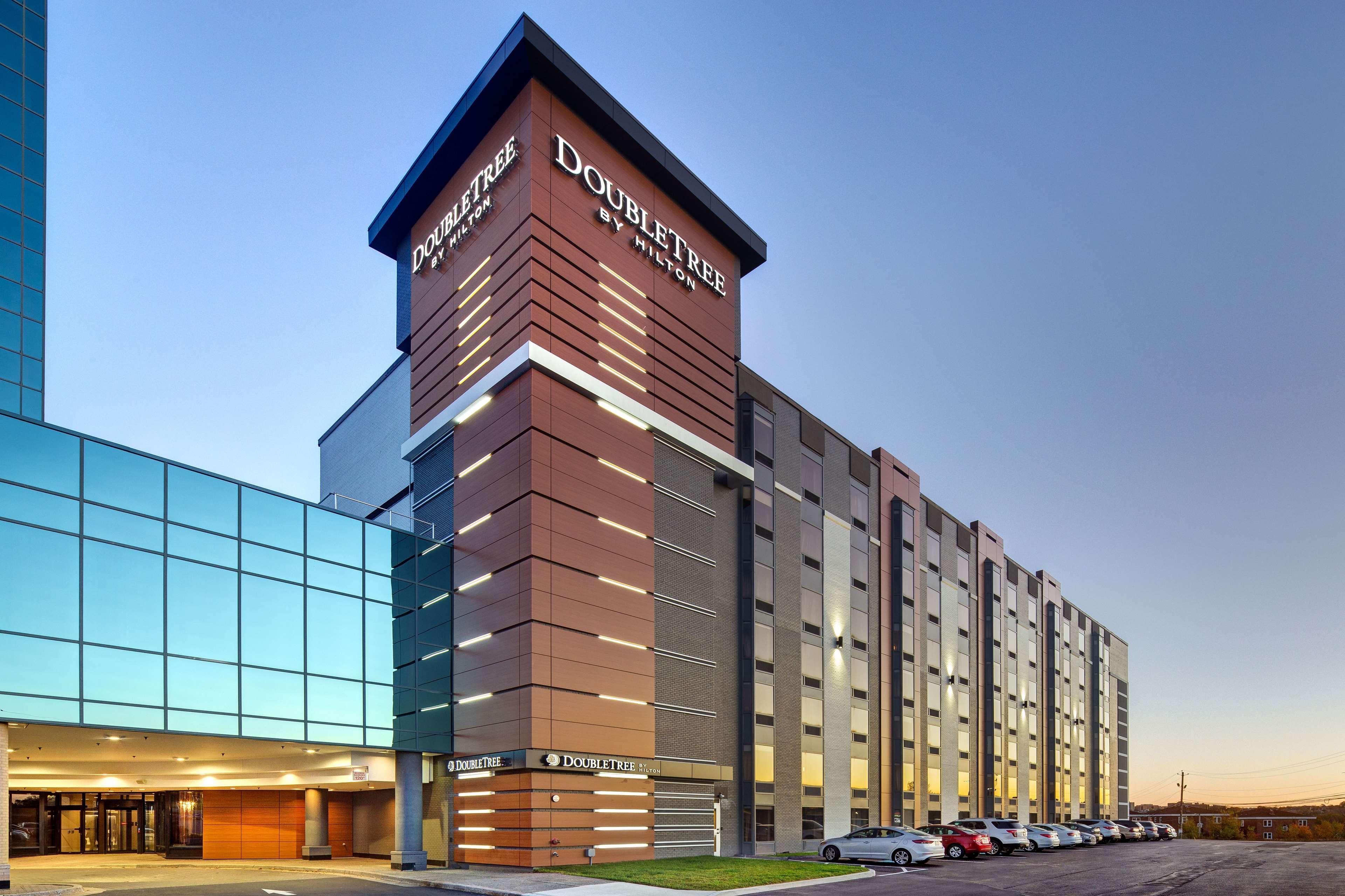 Doubletree By Hilton Halifax 4*
