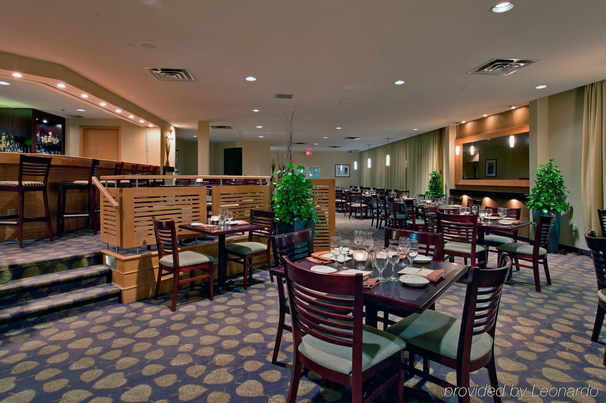 Doubletree By Hilton Halifax Hotel 4*