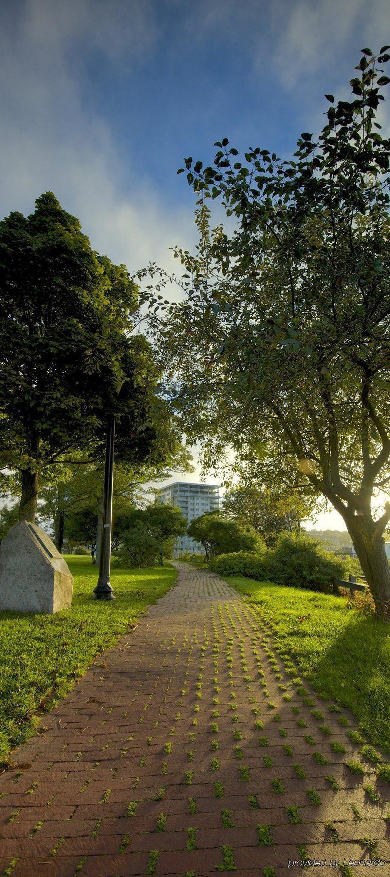 Doubletree By Hilton Halifax Dartmouth