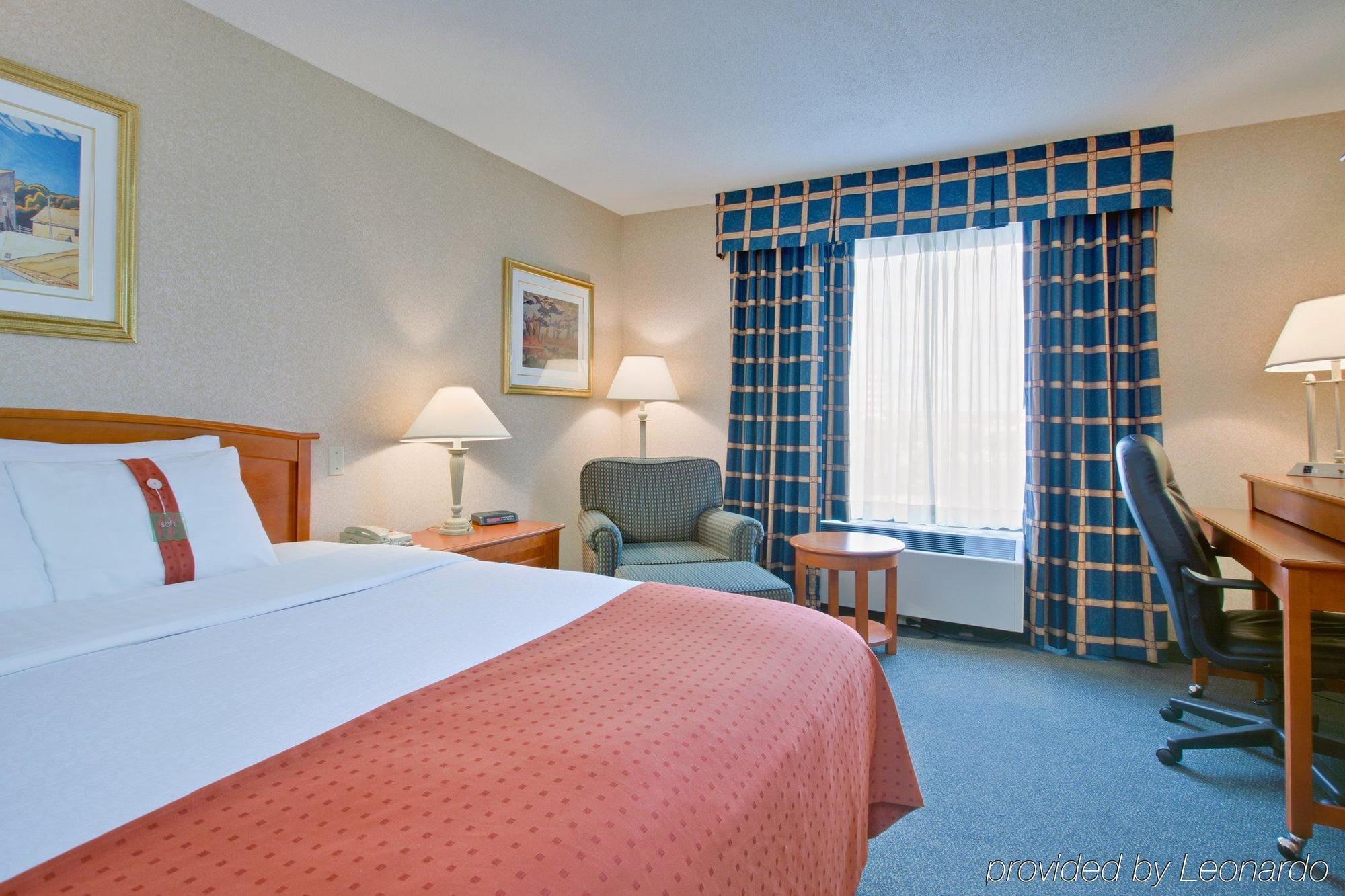 Doubletree By Hilton Halifax Hotel