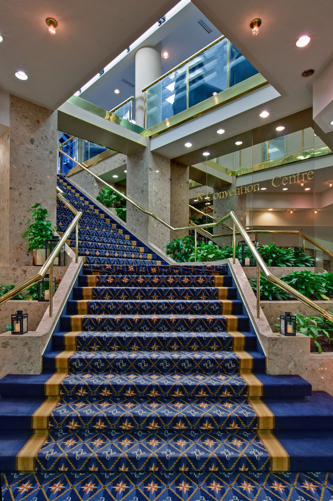 Doubletree By Hilton Halifax Hotel 4*